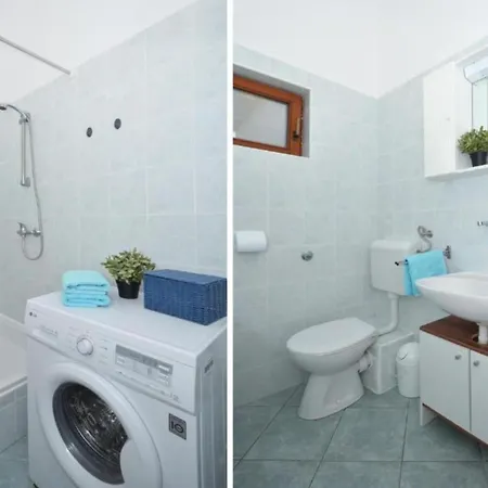 公寓 Nina - Two Bedroom With Balcony A1