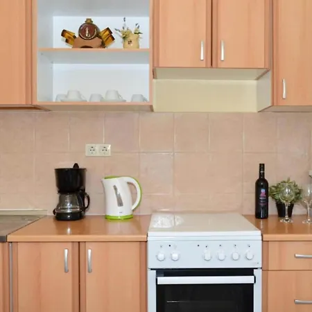 公寓 Nina - Two Bedroom With Balcony A1